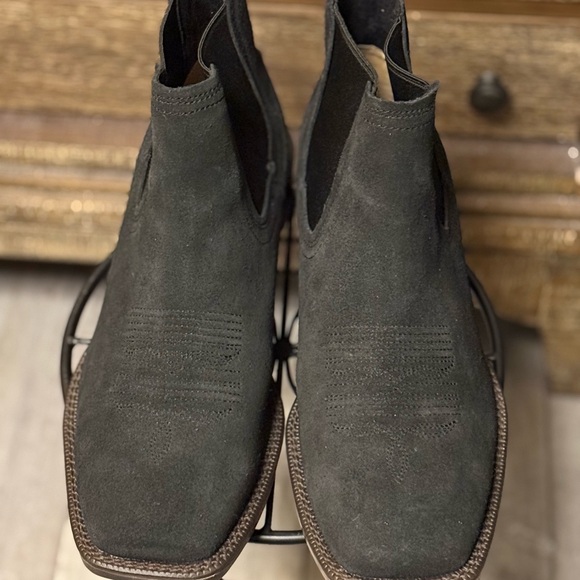 Ariat Men's Dark Suede Chelsea Boots - Picture 2 of 5